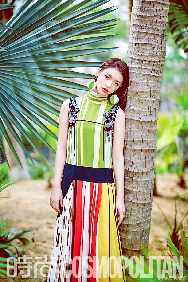 Lam Duan My nhan ngu tren tap chi anh 2