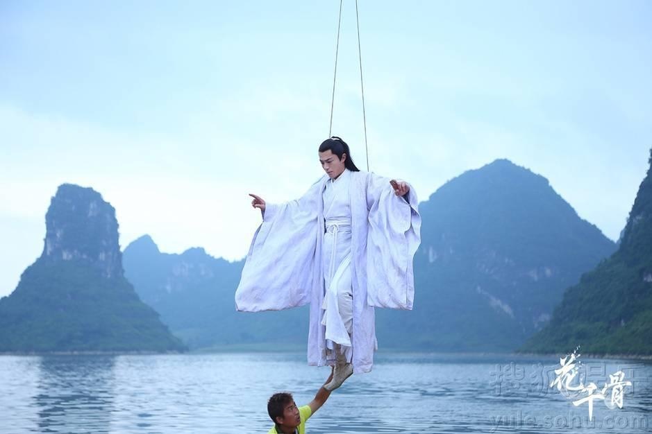 Hau truong phim co trang anh 3