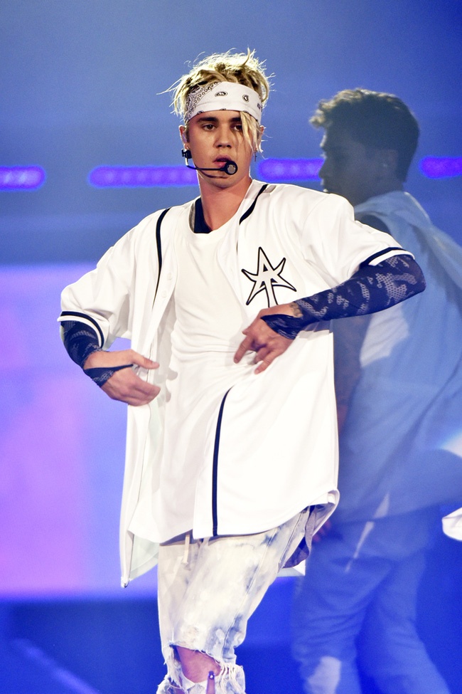 Son Tung M-TP dao phong cach anh 2