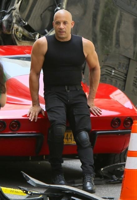 Vin Diesel tren phim truong Fast & Furious 8 anh 2