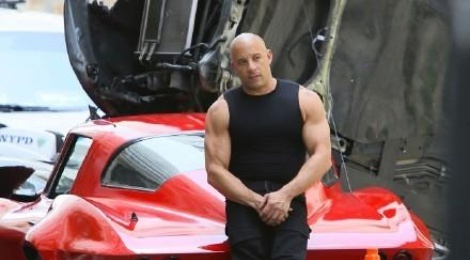 'Fast & Furious 8' cong khai hau truong tai nan sieu xe hinh anh