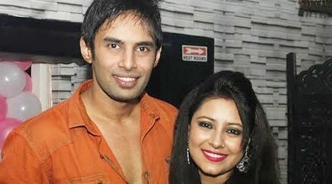 Nhieu sao nu to cao bi ban trai sao 'Co dau 8 tuoi' lua dao hinh anh