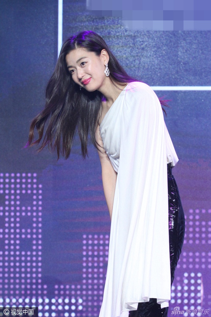 Jeon Ji Hyun sau no luc giam can anh 5