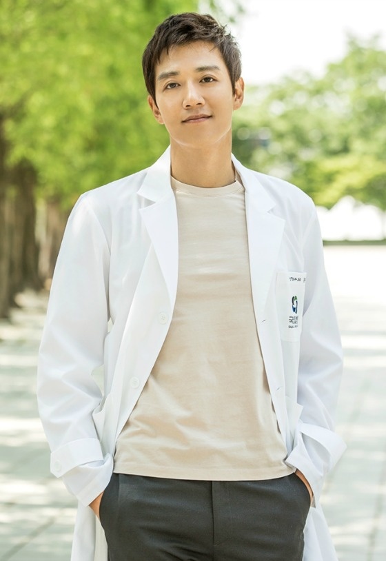 Kim Rae Won giam can anh 2