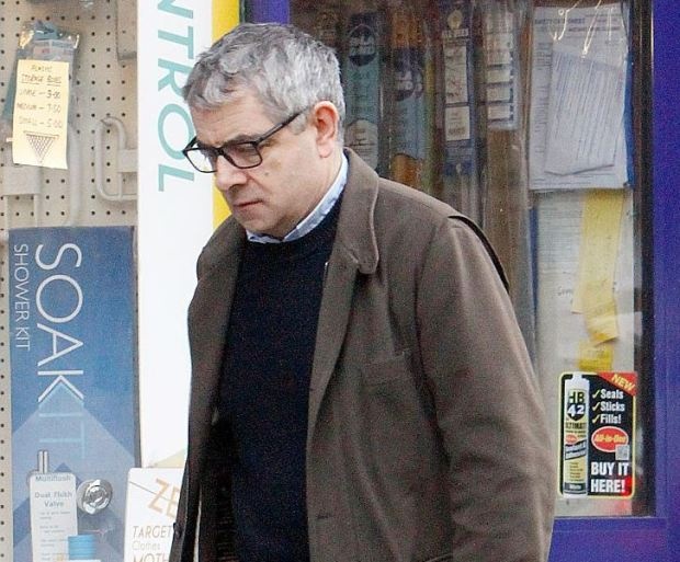 Rowan Atkinson Mr Bean bi don tu tu anh 2