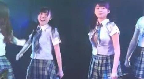 Ca si 14 tuoi bi che trach vi ho henh tren san khau hinh anh