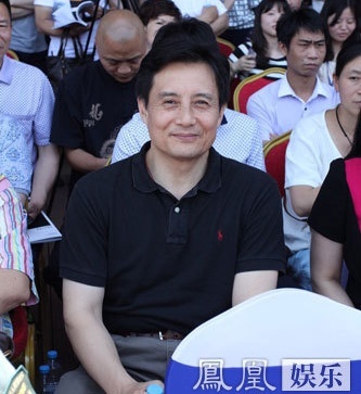 Tài tử Tây du ký bị Tạ Đình Phong Vệ Kiện đánh ảnh 4 Tai tu Tay du ky bi Ta Dinh Phong Ve Kien danh anh 4