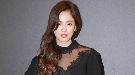 Song Hye Kyo gia di vi chon sai vay hinh anh