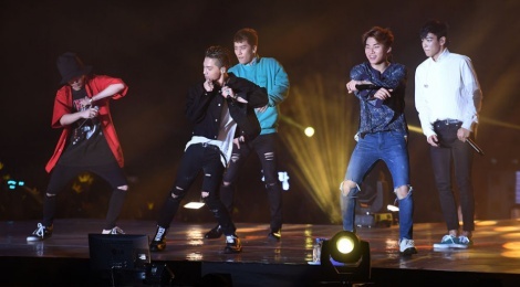 Sao Hong Kong cung cuong voi live show cua Big Bang hinh anh