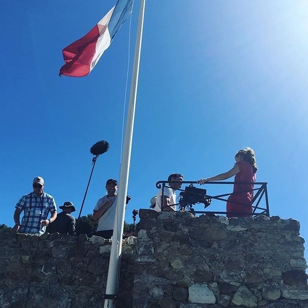 Hau truong 50 sac thai anh 7