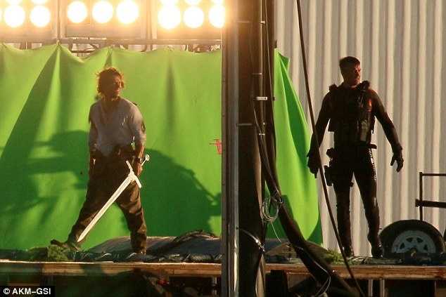 Transformers 5 cong khai hau truong anh 10