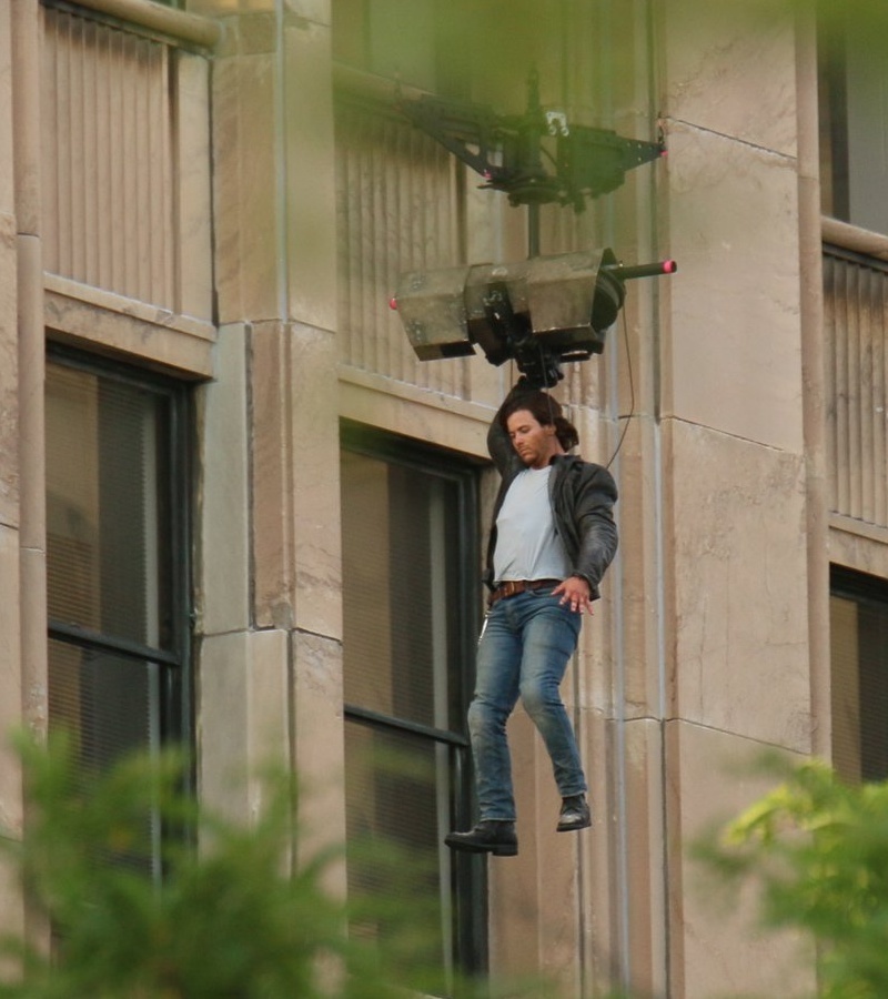 Transformers 5 cong khai hau truong anh 9