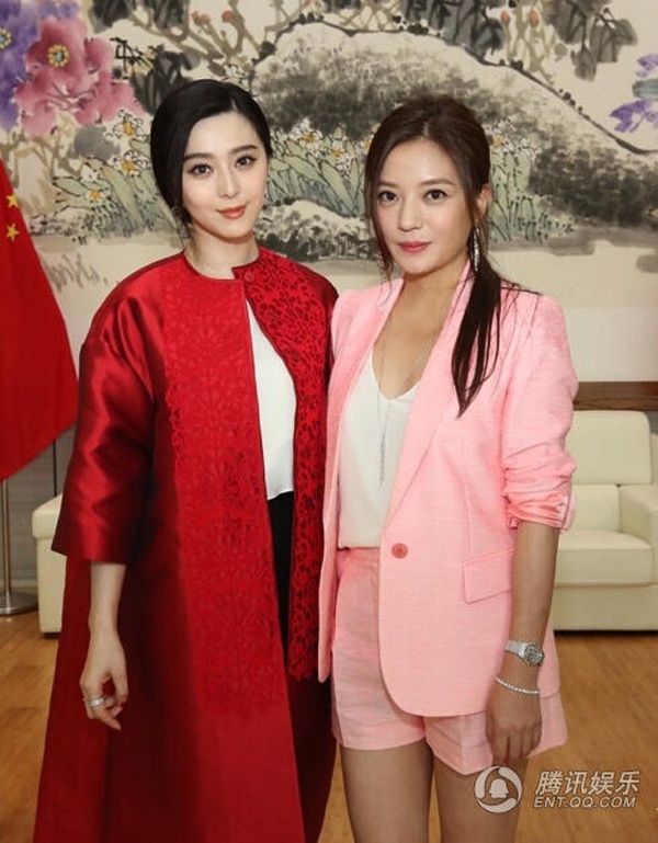 Dam cuoi Lam Tam Nhu va Hoac Kien Hoa anh 16