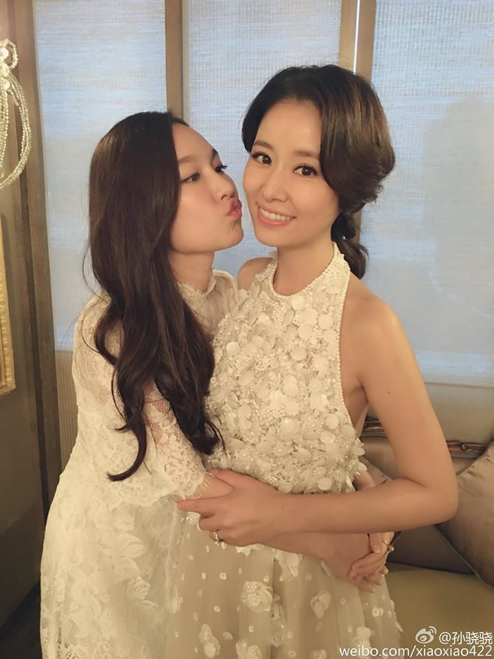 Dam cuoi Lam Tam Nhu va Hoac Kien Hoa anh 6