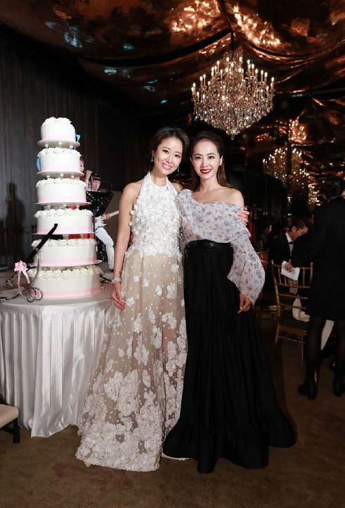 Lâm Tâm Như bị đồng nghiệp lộ chuyện mang thai ảnh 2 Lam Tam Nhu bi dong nghiep lo chuyen mang thai anh 2