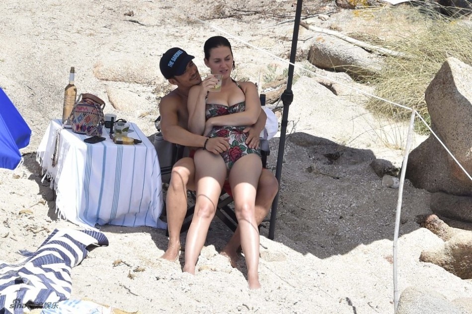 Orlando Bloom âu yếm Katy Perry ảnh 1 Orlando Bloom au yem Katy Perry anh 1