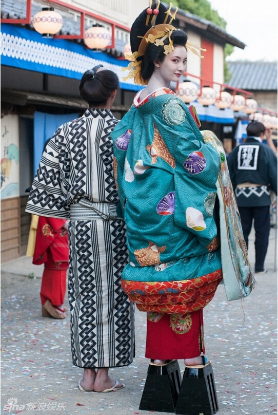 Phuc trang phim Nhat anh 2