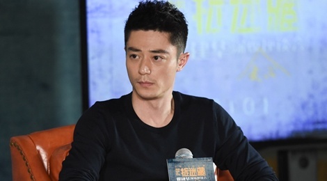 Chong Lam Tam Nhu giai thich ve mat lanh lung trong hon le hinh anh