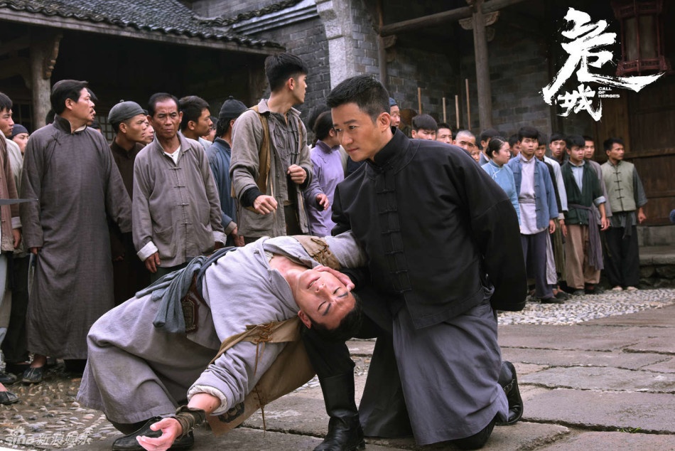 Canh thuc chien 30 giay cua Ngo Kinh gay chu y hinh anh