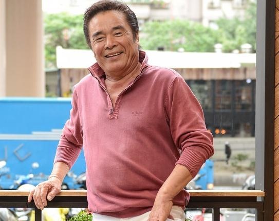 Vi Tiểu Bảo lấy 6 vợ ảnh 2 Vi Tieu Bao lay 6 vo anh 2