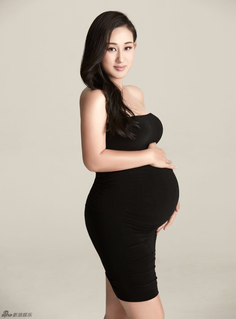 Trieu Van Trac khoa than ben vo anh 4