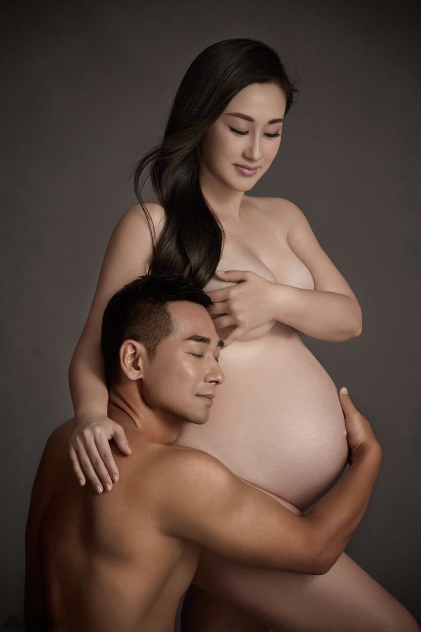 Trieu Van Trac khoa than ben vo anh 2