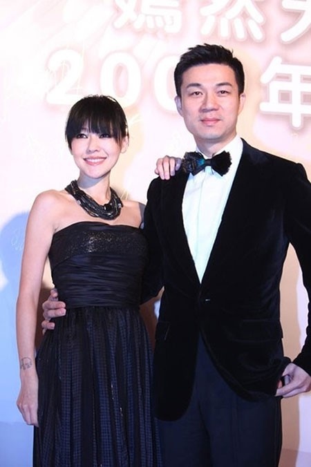 Hon nhan cua Tieu S anh 2