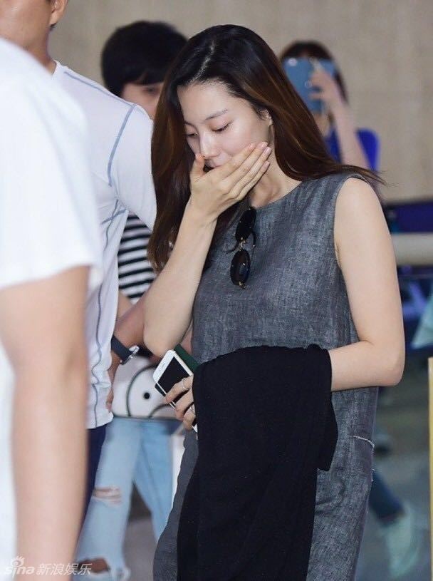 Vo chong Bae Yong Joon di rieng anh 3