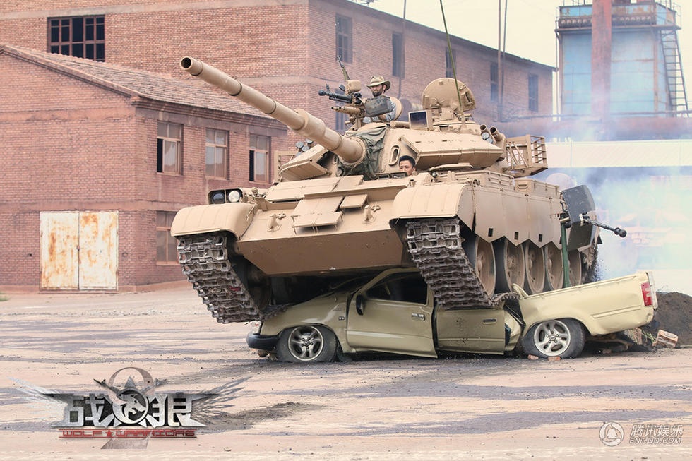 Ngo Kinh dau xe tang anh 3