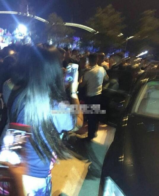 Vua hai Trung Quoc goi bang nhom de doa anh 1