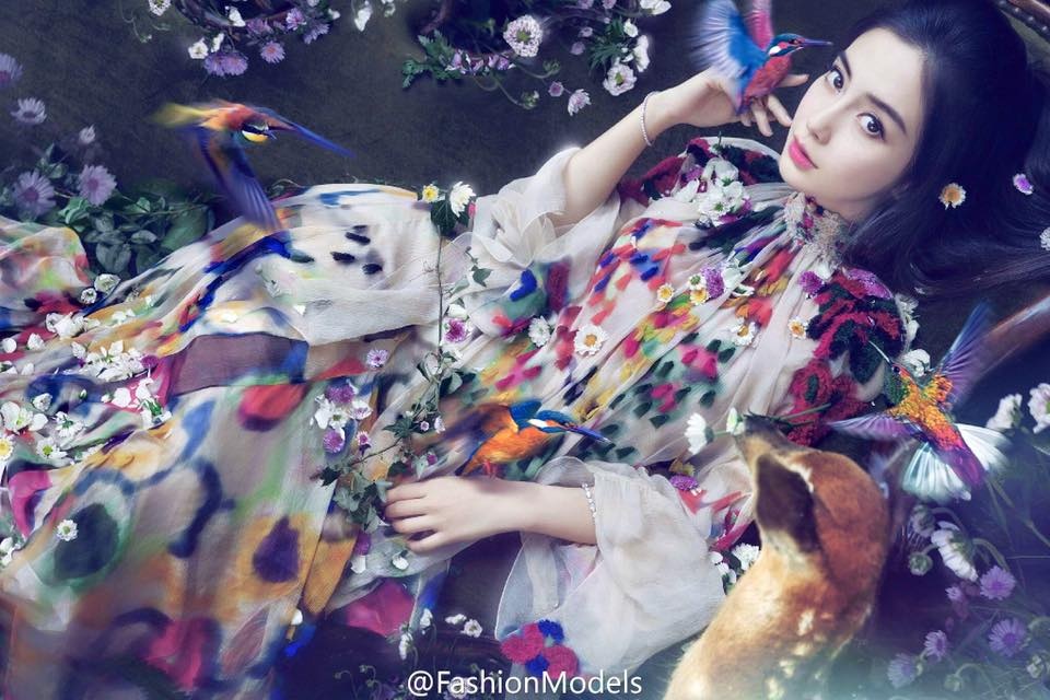 Angelababy nhu cong chua giua tin don mang thai hinh anh