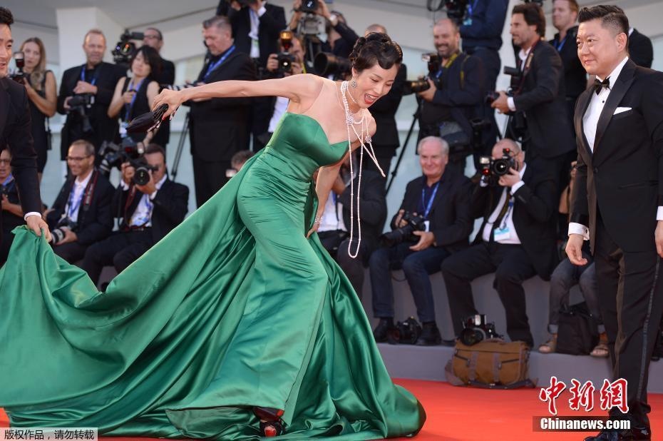 Su co tham do sao Hoa ngu anh 2