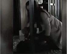 Phim Hoac Kien Hoa bi danh bam dap co nguy co bi cat bo hinh anh