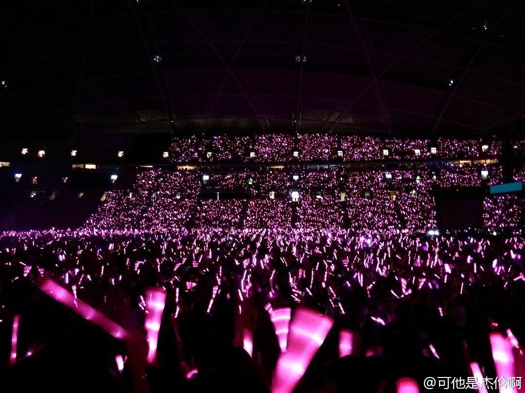 Show cua Chau Kiet Luan bi la o anh 2