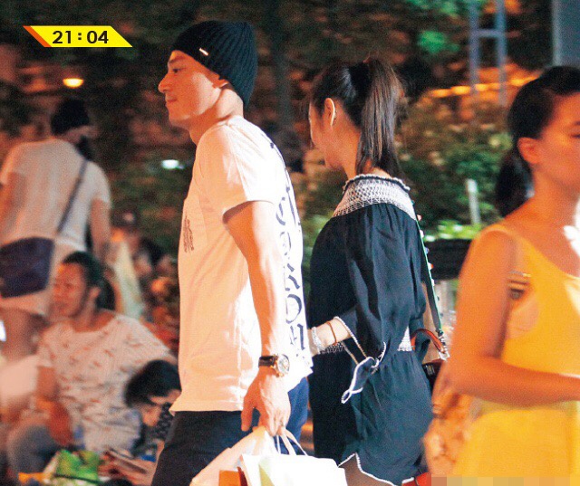 Lam Tam Nhu va Hoac Kien Hoa di mua sam anh 6