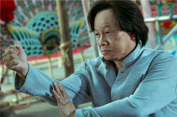 Cao thu phan dien tren man anh anh 10