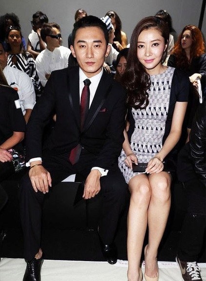 Hung Dai Lam ket hon anh 2