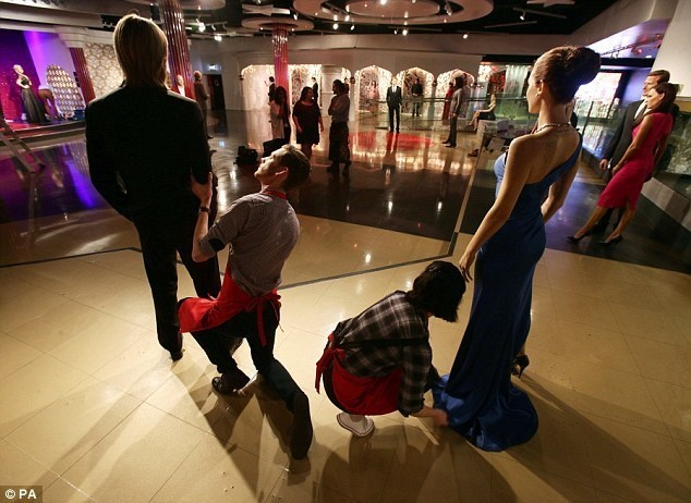 Brad Pitt va Angelina Jolie chia tay anh 4