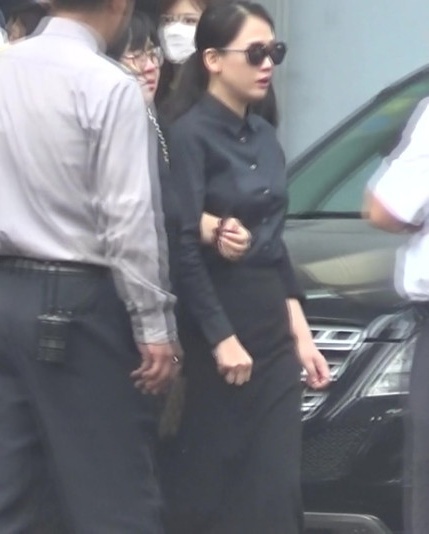 Dam tang Kieu Nham Luong anh 5