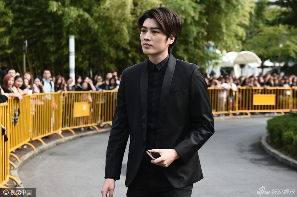 Dam tang Kieu Nham Luong anh 1