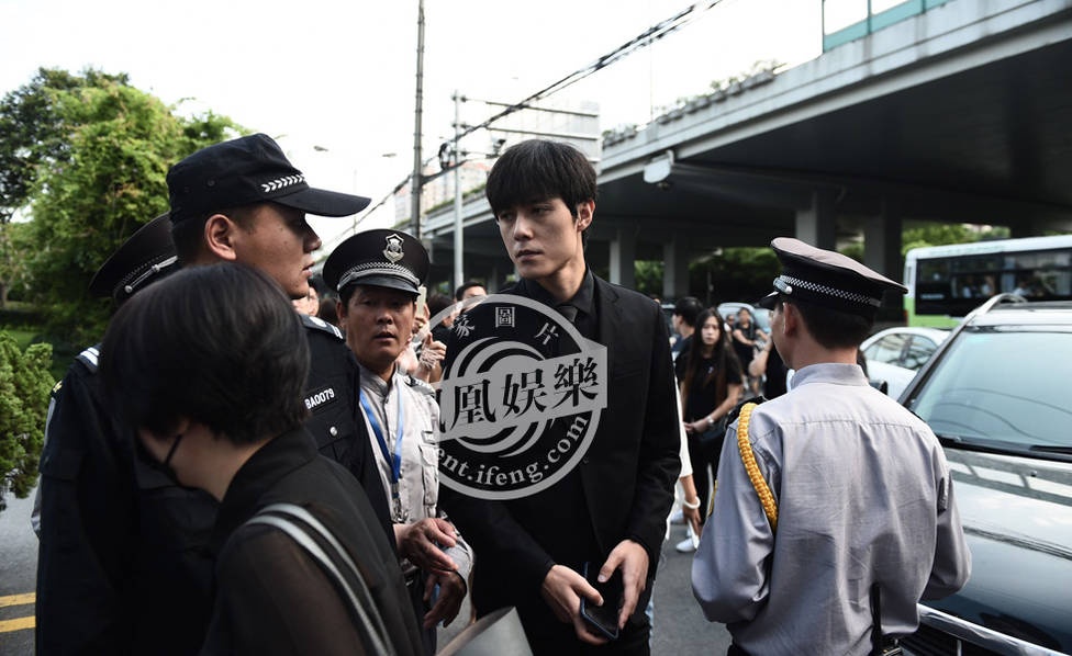 Dam tang Kieu Nham Luong anh 9