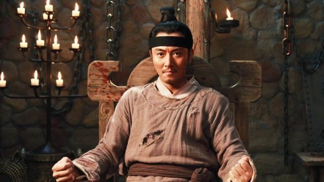 Bao Thanh Thien 2016 gay tranh cai vi canh ho hang anh 6