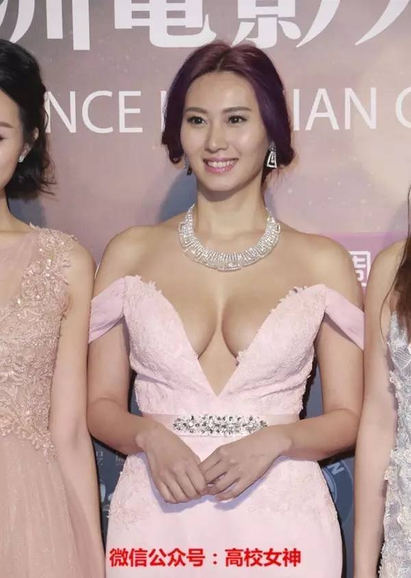 Nu dien vien Hong Kong bi ep dong canh sex anh 1