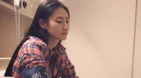 A hau Hong Kong mo cap cuu sau khi bi ep dong phim sex hinh anh