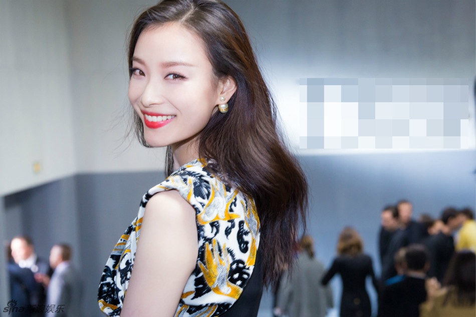 Sao Hoa ngu tai Paris Fashion Week anh 5