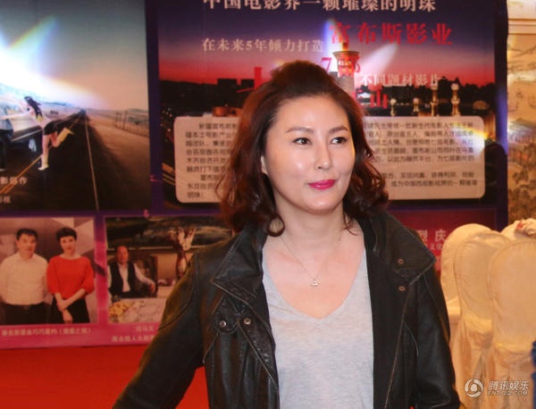 Vương Tư Ý buồn vì nhan sắc và gia đình ảnh 3 Vuong Tu Y buon vi nhan sac va gia dinh anh 3