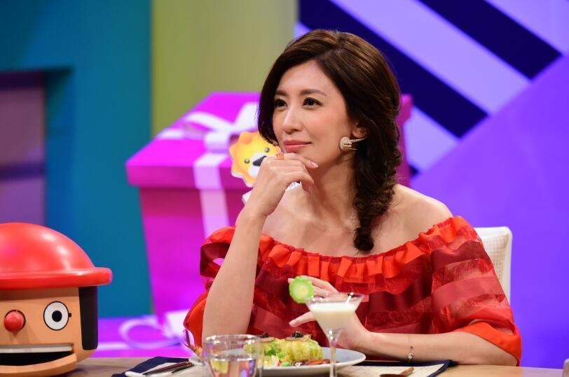 Giả Tịnh Văn mang thai lần 3 ảnh 2 Gia Tinh Van mang thai lan 3 anh 2