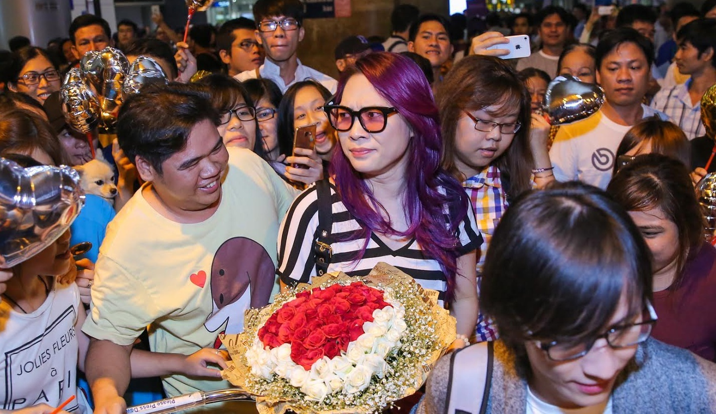 My Tam bi fan bua vay, gay nao loan san bay luc nua dem hinh anh