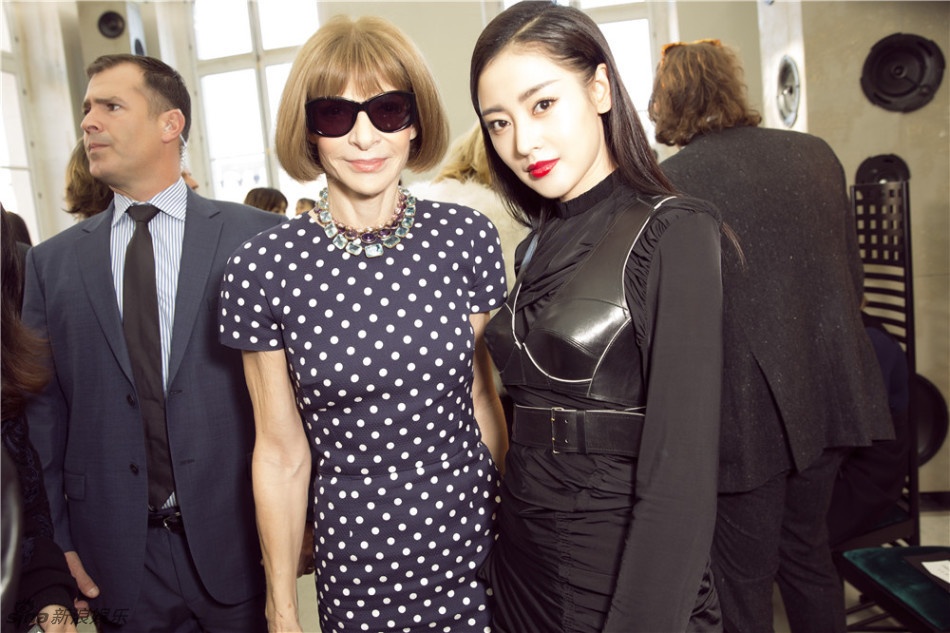 Sao Hoa ngu tai Tuan le thoi trang anh 9