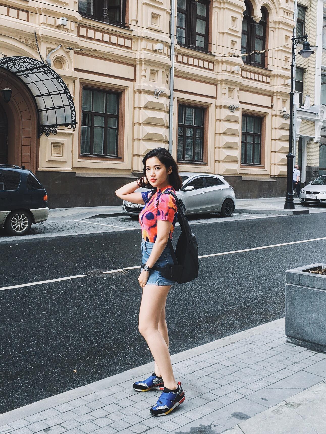 Ban gai Dinh Tien Dat anh 5